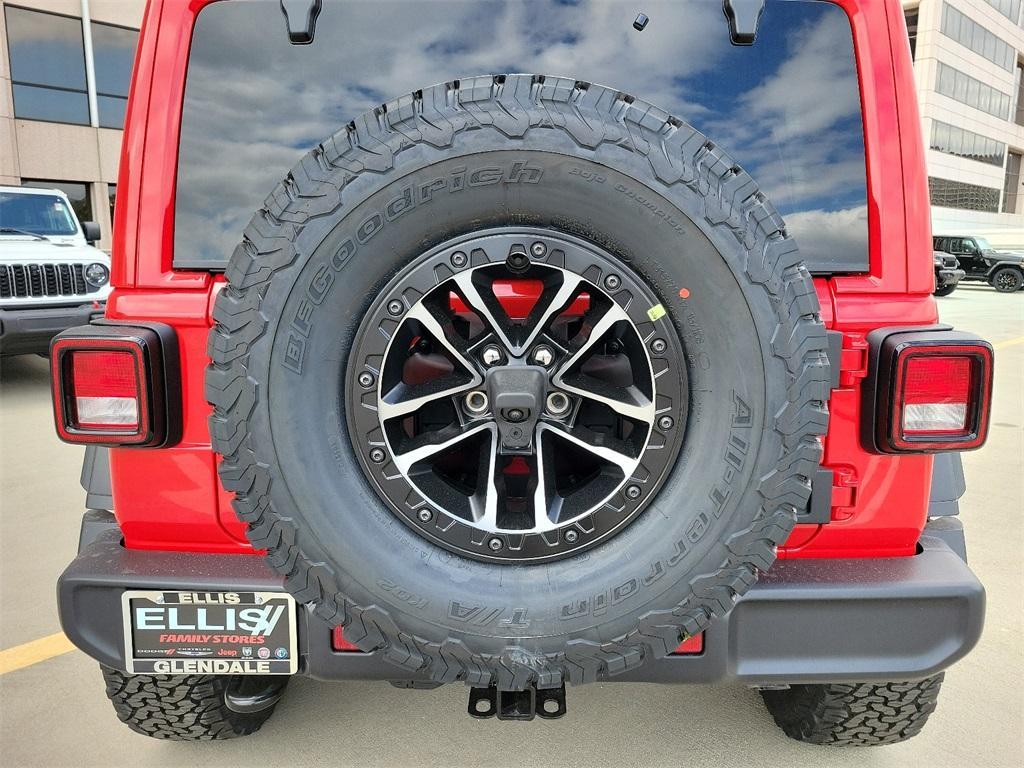 new 2025 Jeep Wrangler car, priced at $57,175