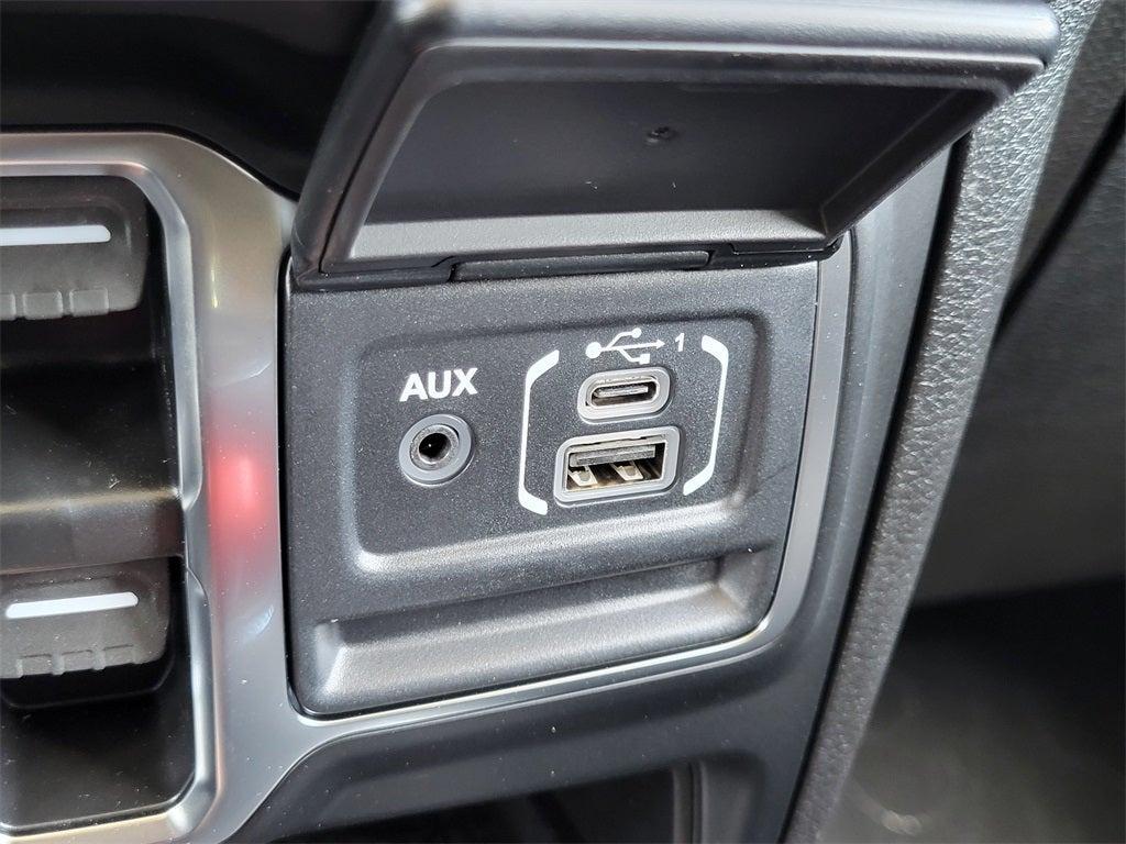 new 2025 Jeep Gladiator car, priced at $44,140