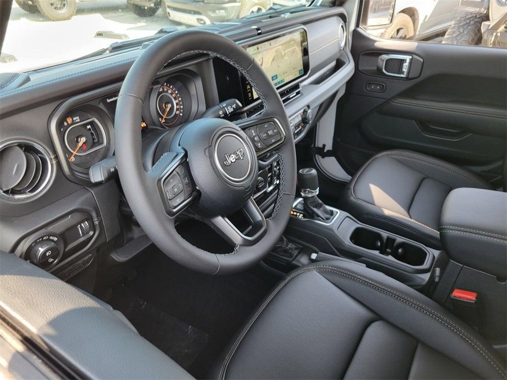 new 2025 Jeep Gladiator car, priced at $44,140