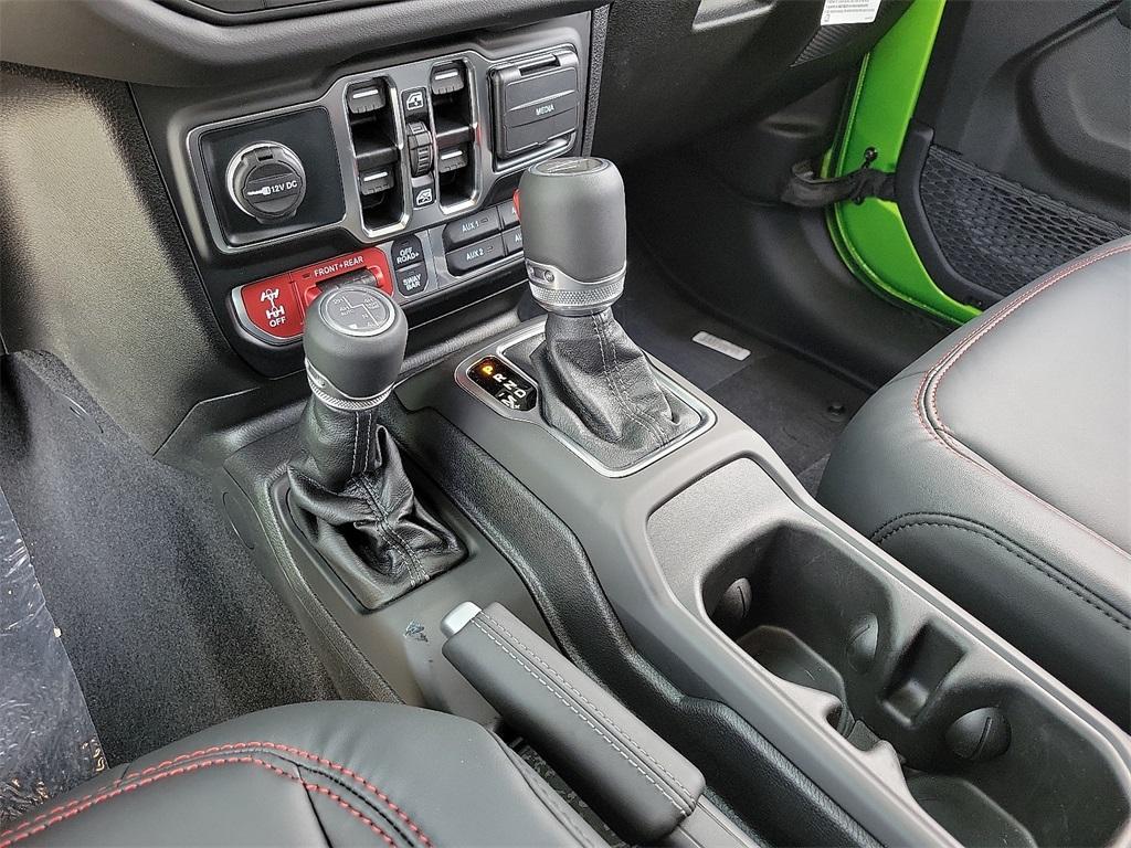 new 2025 Jeep Gladiator car, priced at $54,043
