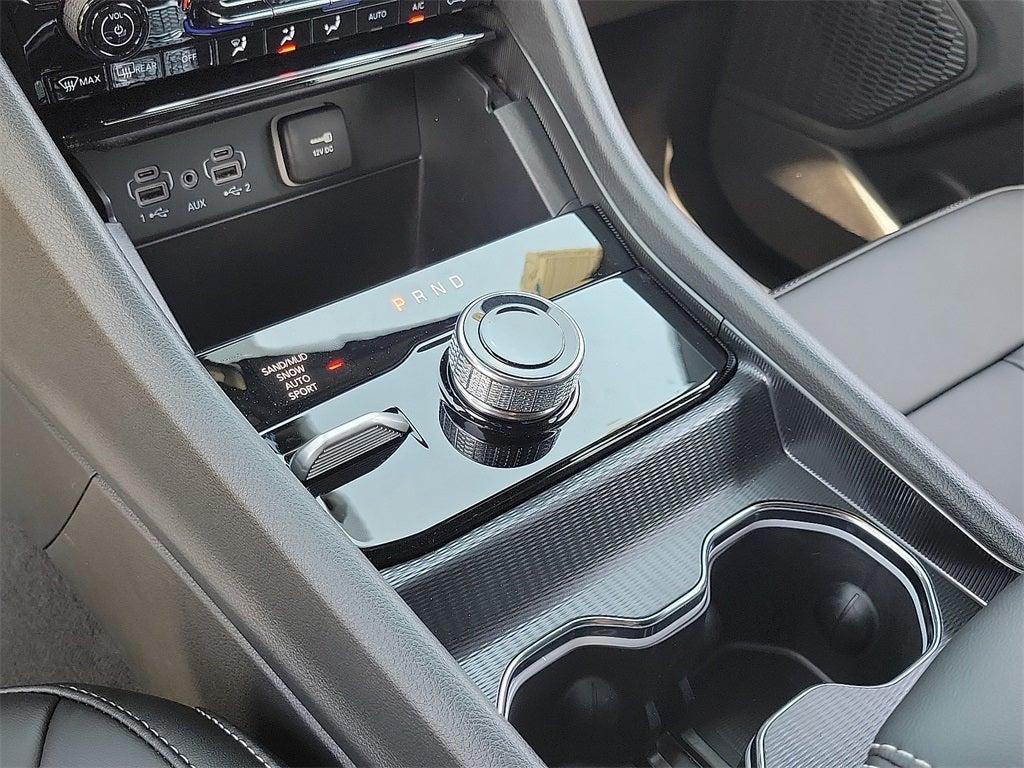 new 2025 Jeep Grand Cherokee car, priced at $45,665