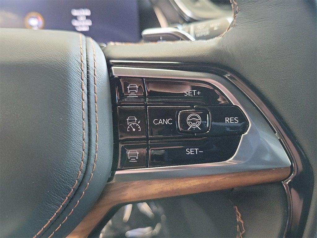 new 2025 Jeep Grand Cherokee car, priced at $65,037