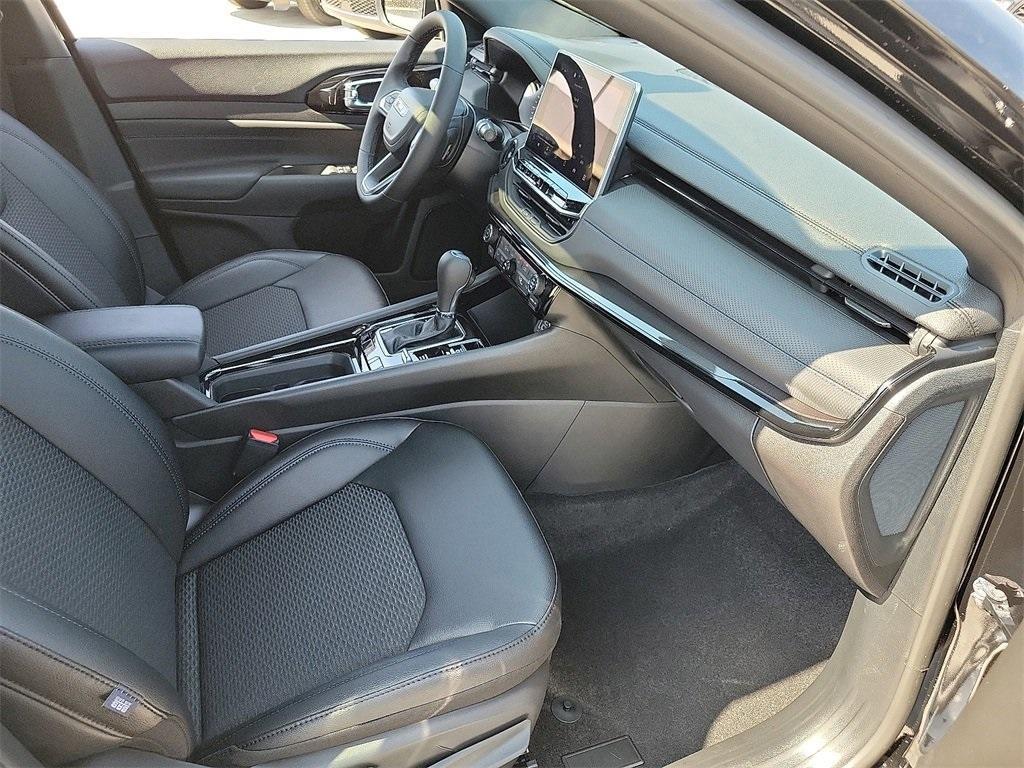 new 2026 Jeep Compass car, priced at $36,150