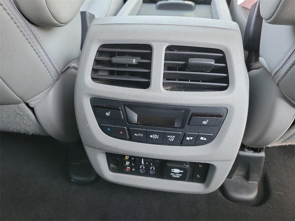 used 2016 Honda Pilot car, priced at $15,888