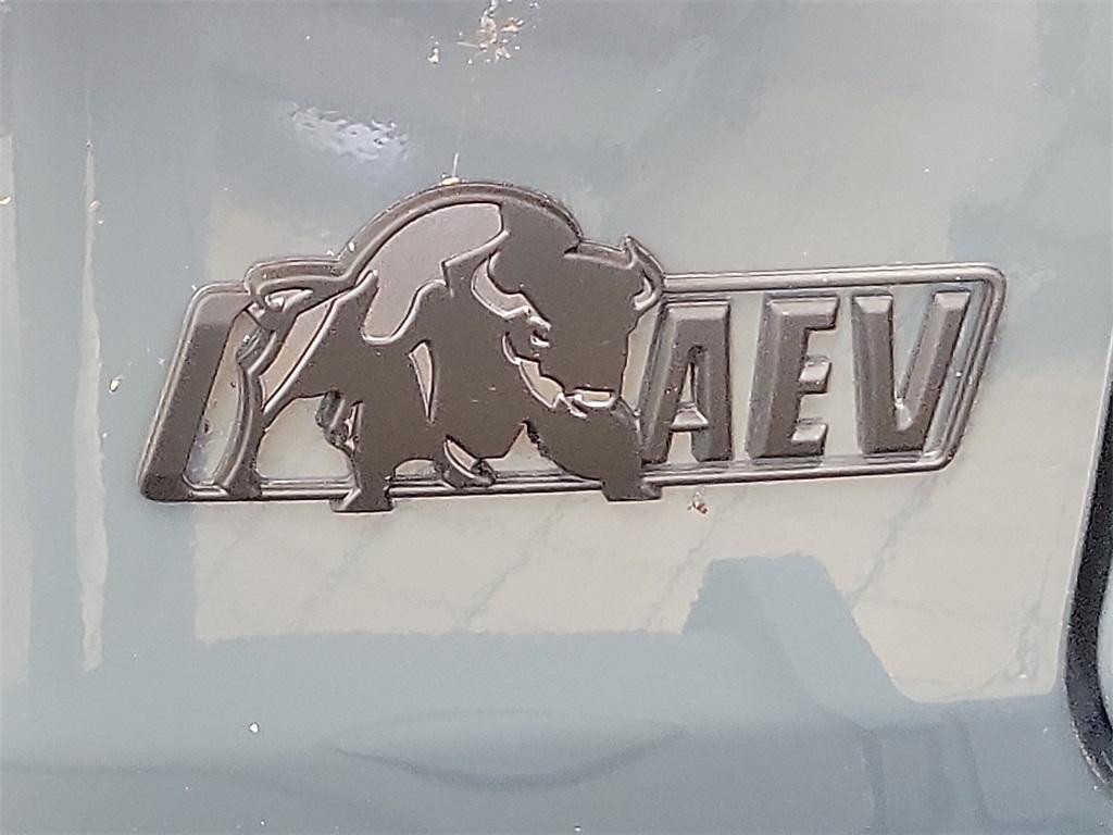 new 2025 Jeep Wrangler car, priced at $89,413