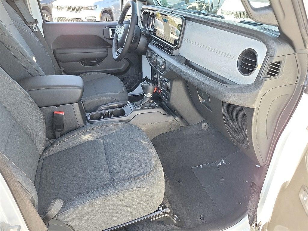 new 2025 Jeep Wrangler car, priced at $48,061