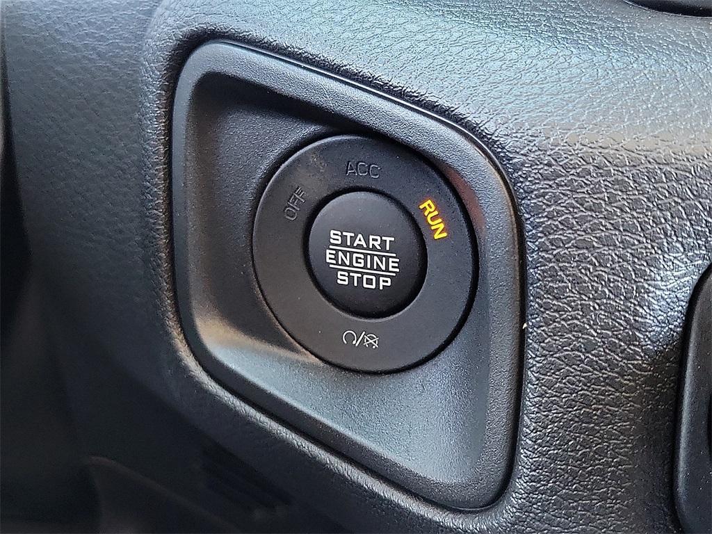new 2025 Jeep Wrangler car, priced at $49,561