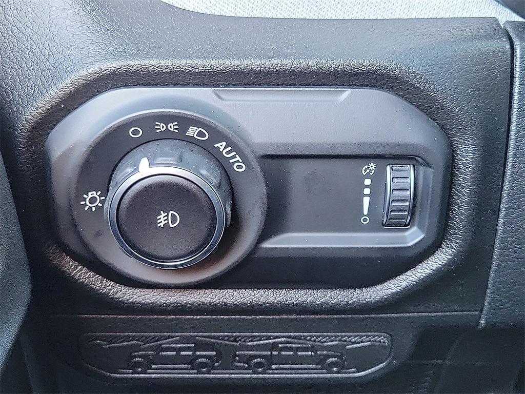 new 2025 Jeep Wrangler car, priced at $49,561