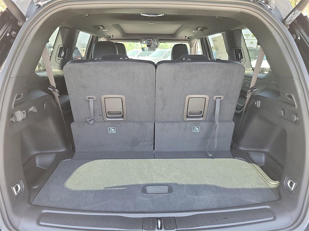 new 2025 Jeep Grand Cherokee L car, priced at $46,160