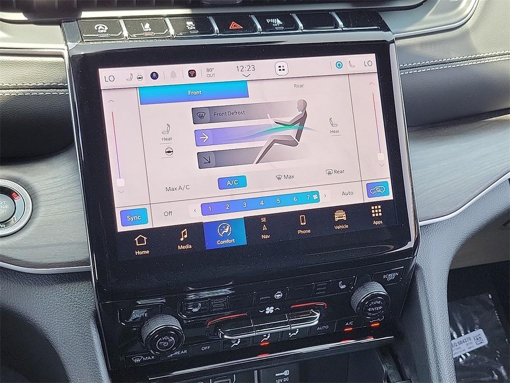 new 2025 Jeep Grand Cherokee L car, priced at $46,160