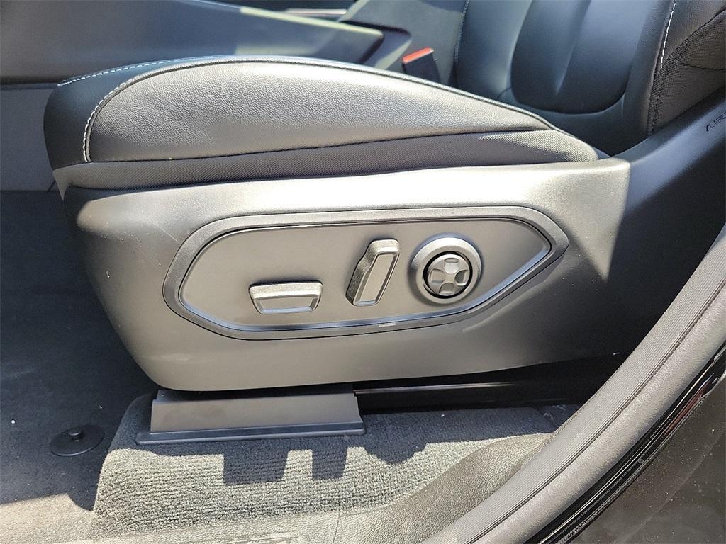 new 2025 Jeep Grand Cherokee L car, priced at $46,160