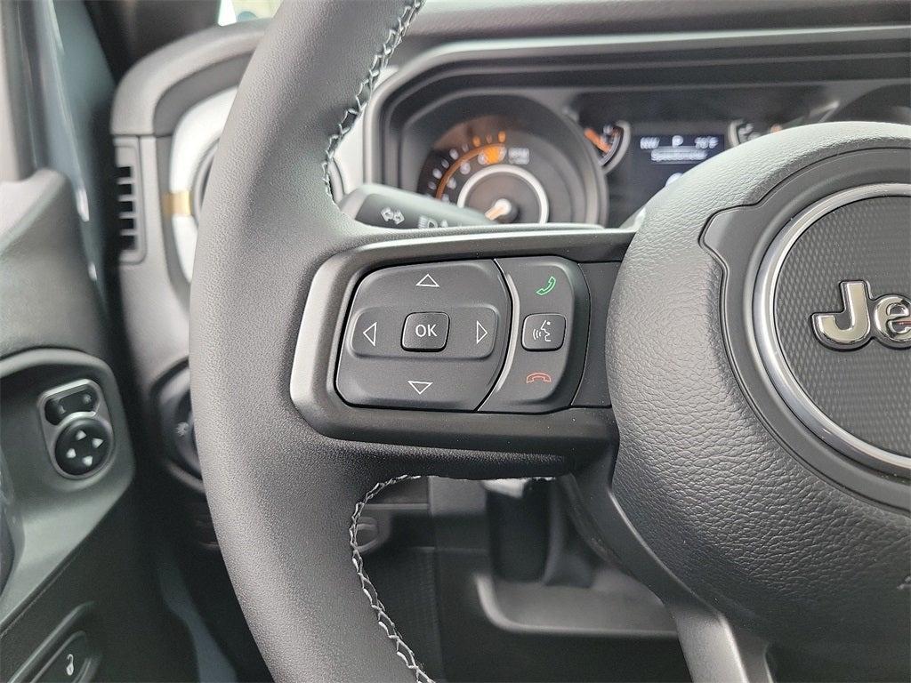 new 2025 Jeep Wrangler car, priced at $51,761