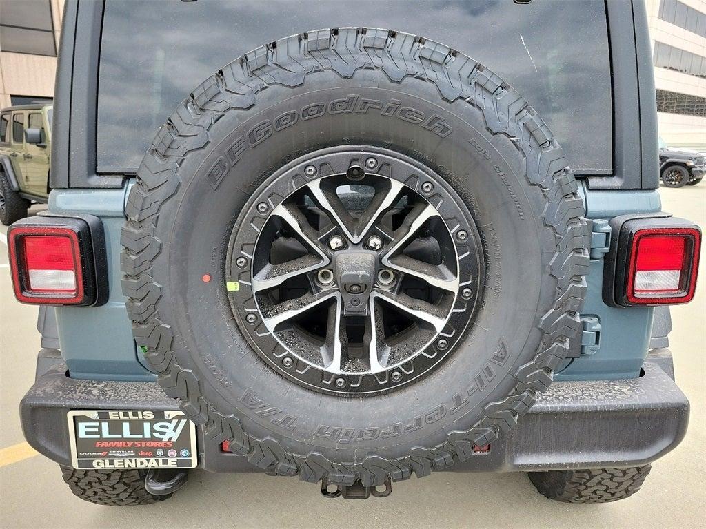 new 2025 Jeep Wrangler car, priced at $51,761