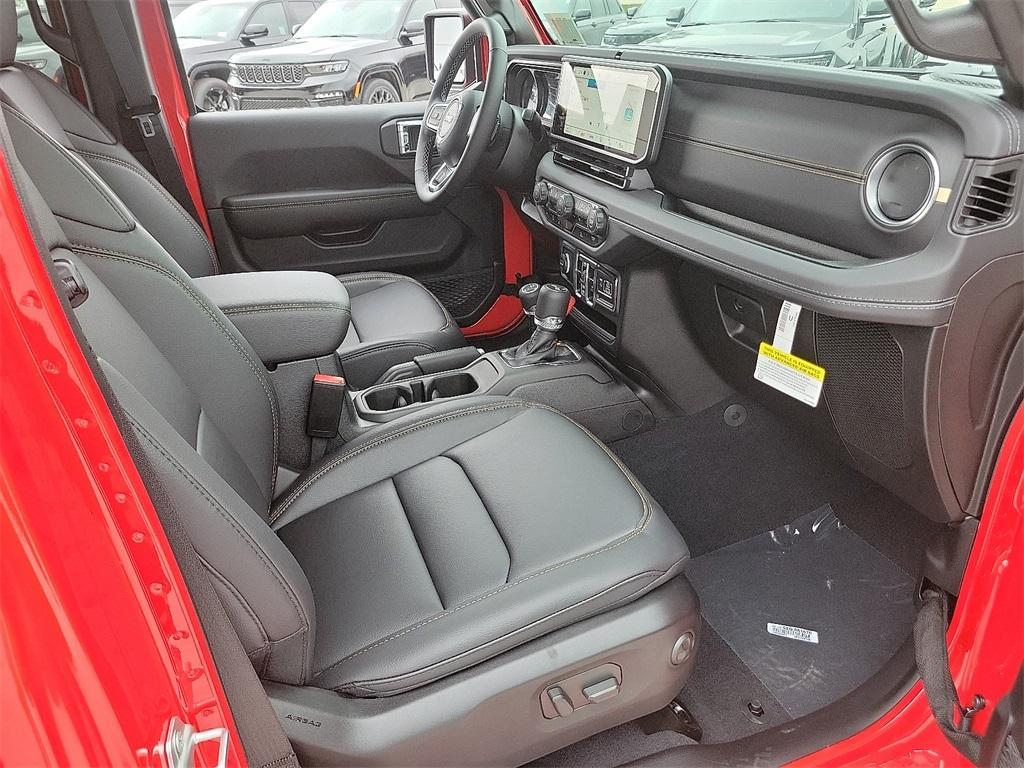 new 2025 Jeep Wrangler car, priced at $52,483