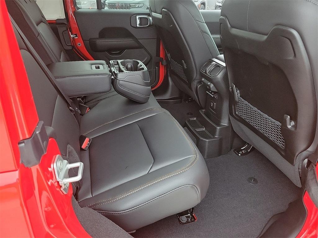new 2025 Jeep Wrangler car, priced at $52,483