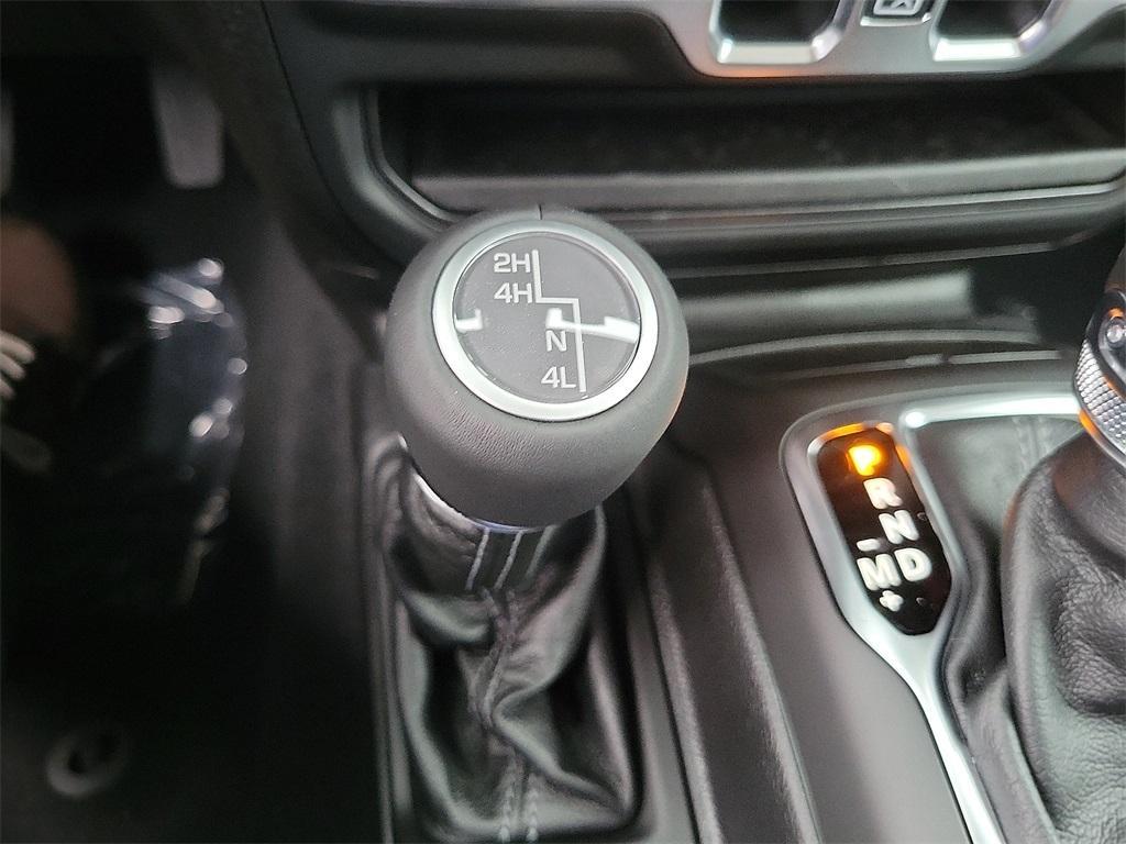 new 2025 Jeep Wrangler car, priced at $52,483