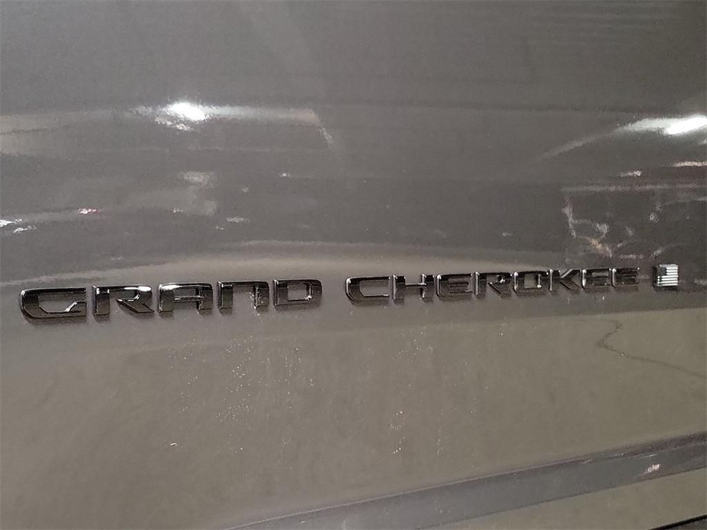 new 2024 Jeep Grand Cherokee car, priced at $47,175