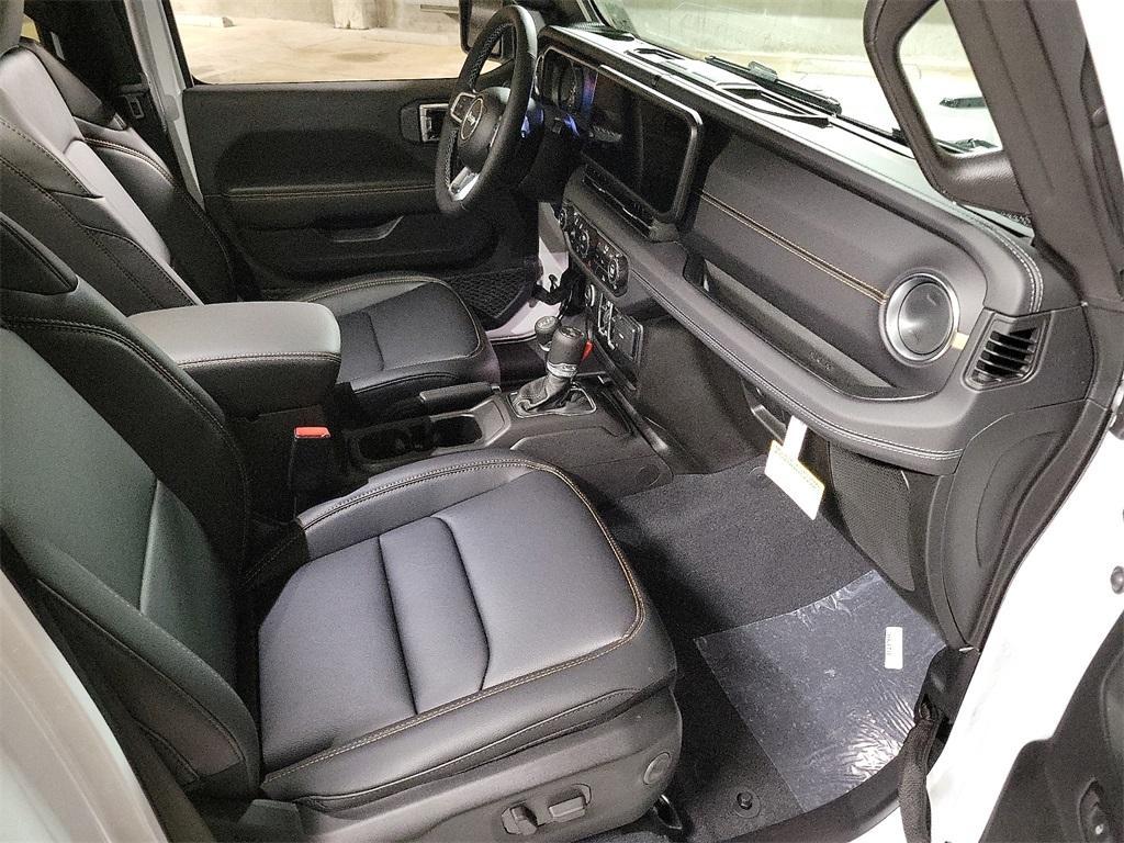 new 2025 Jeep Wrangler car, priced at $51,906