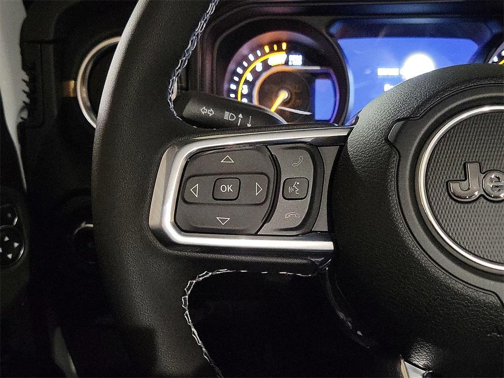 new 2025 Jeep Wrangler car, priced at $51,906