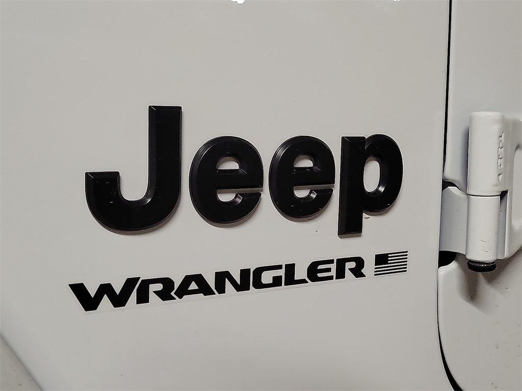 new 2025 Jeep Wrangler car, priced at $51,906