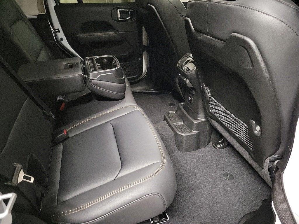 new 2025 Jeep Wrangler car, priced at $48,649