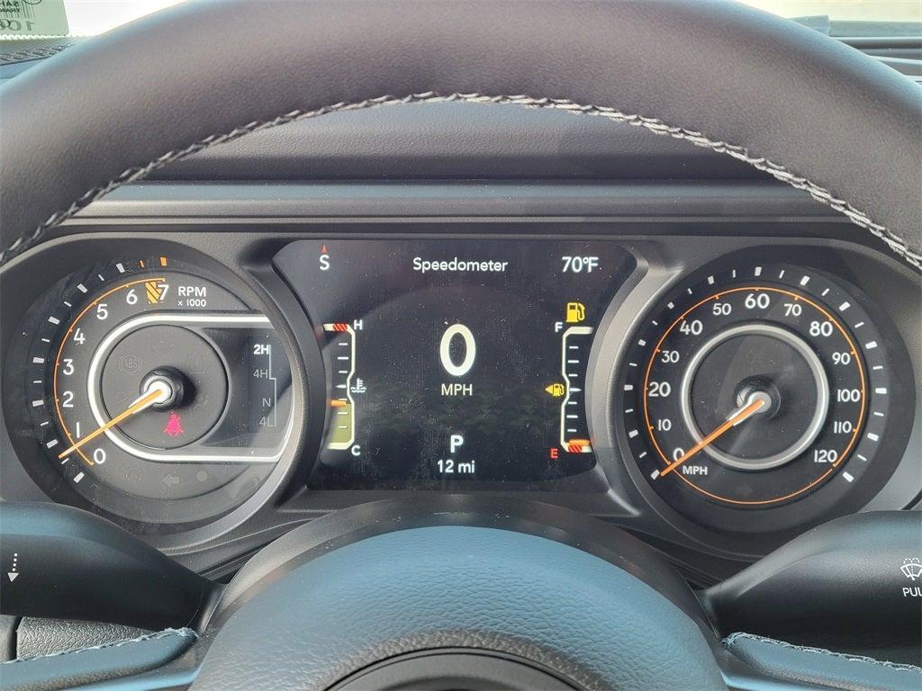 new 2025 Jeep Gladiator car, priced at $44,705