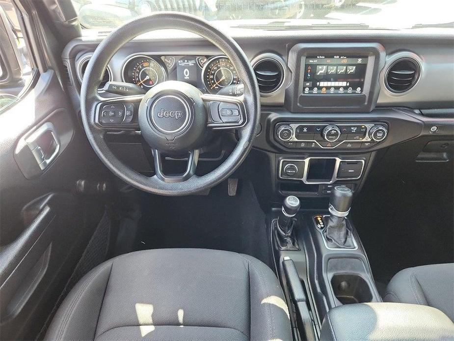 used 2022 Jeep Wrangler Unlimited car, priced at $33,300