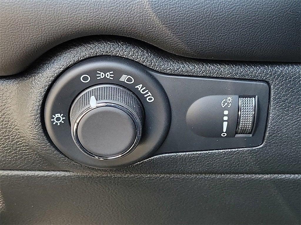 new 2025 Dodge Durango car, priced at $37,040