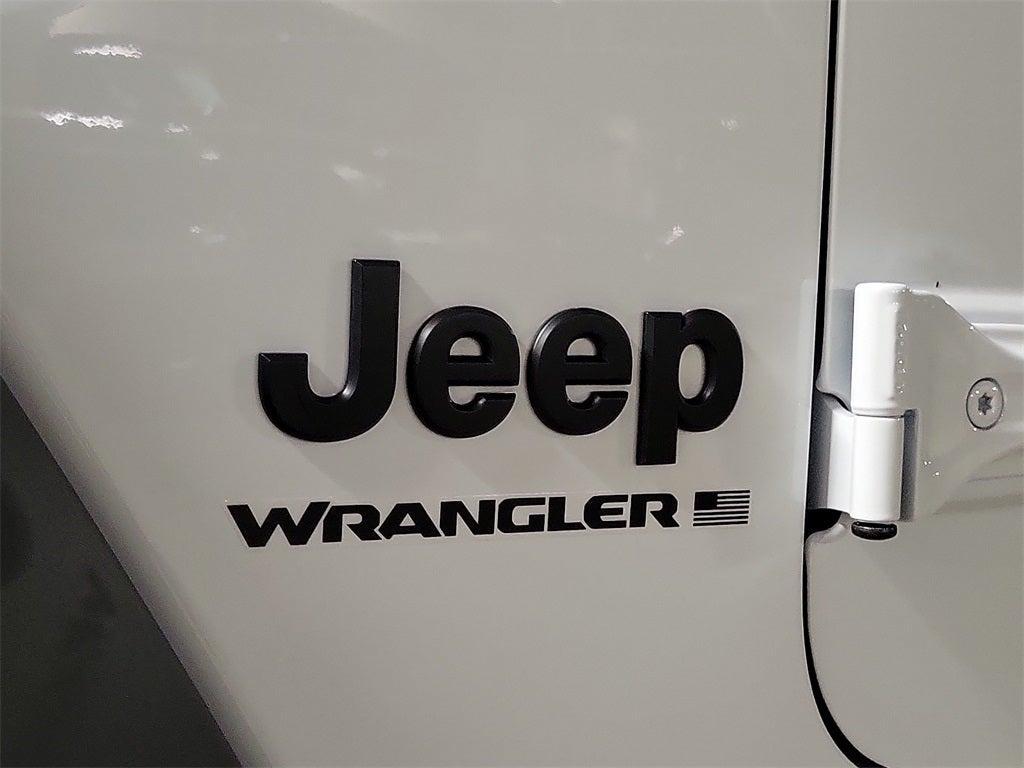 new 2025 Jeep Wrangler car, priced at $52,080