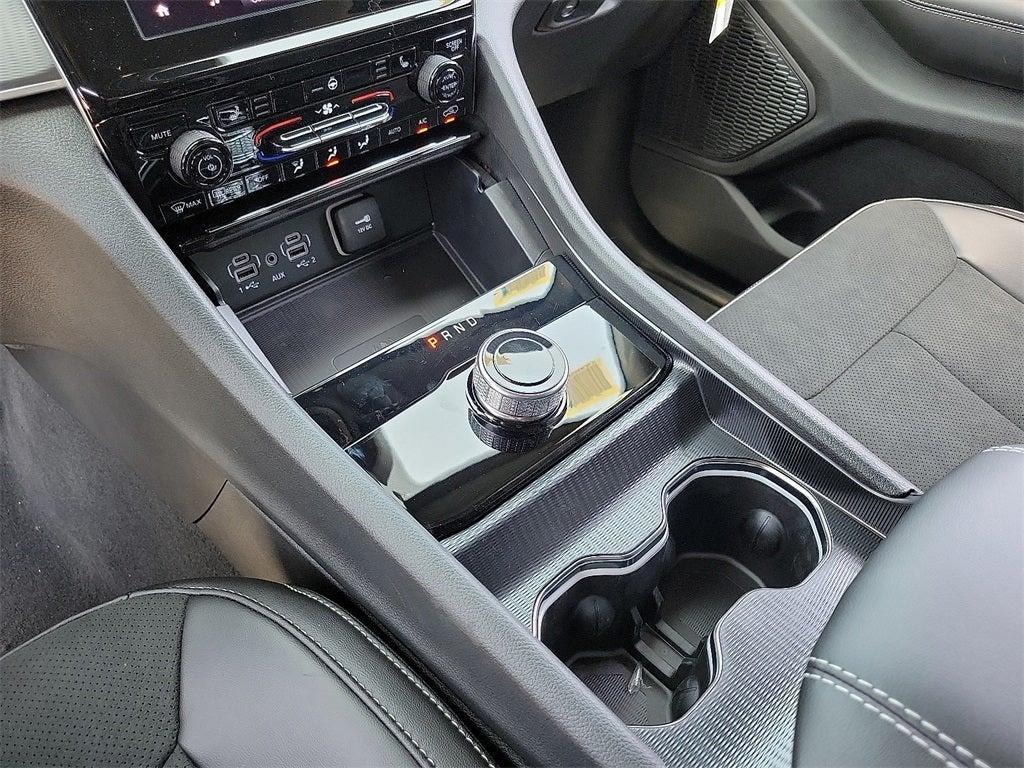 new 2025 Jeep Grand Cherokee L car, priced at $45,622