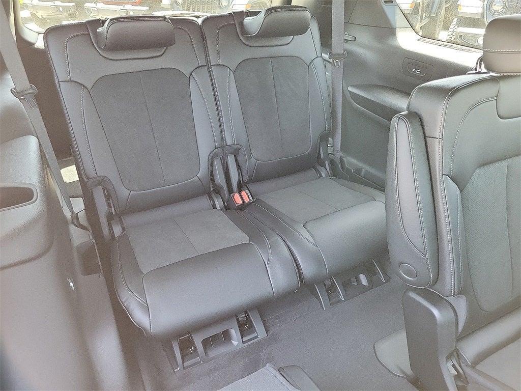 new 2025 Jeep Grand Cherokee L car, priced at $44,875