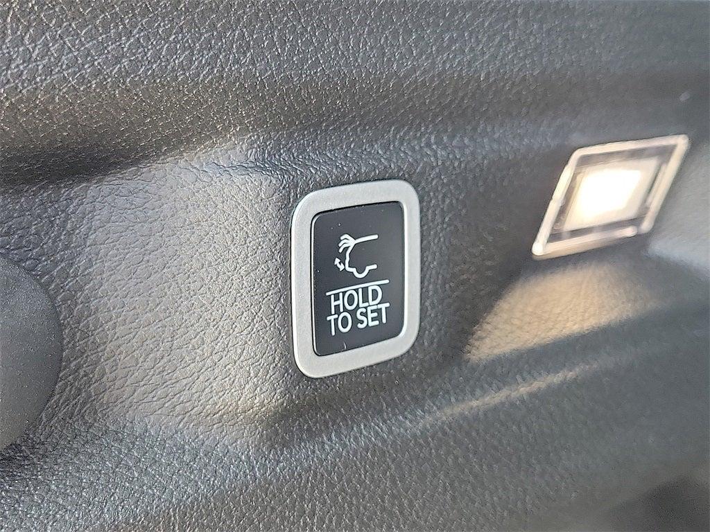 new 2025 Jeep Grand Cherokee L car, priced at $44,875