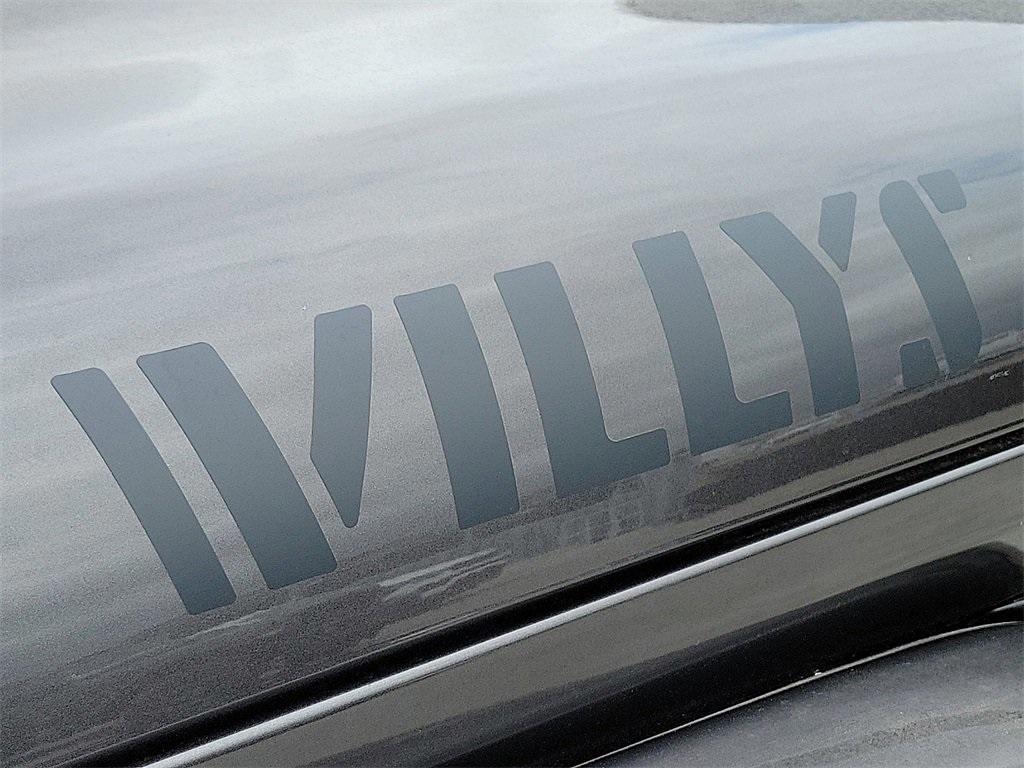 new 2025 Jeep Gladiator car, priced at $45,820