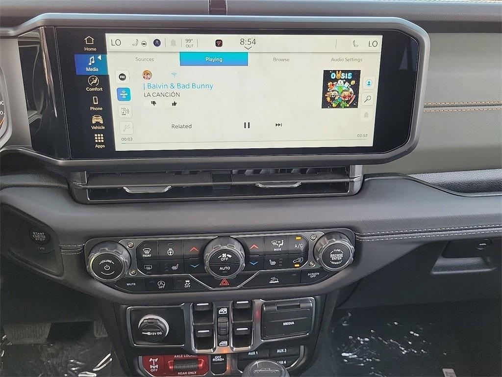 new 2025 Jeep Gladiator car, priced at $49,949