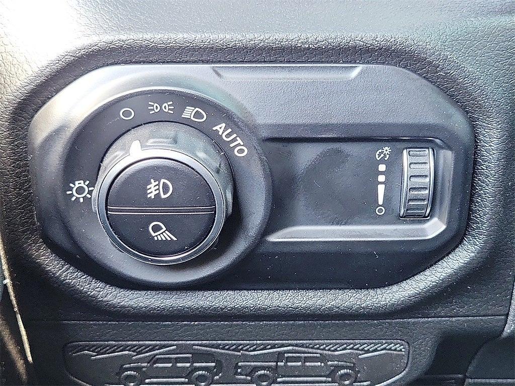 new 2025 Jeep Gladiator car, priced at $45,125
