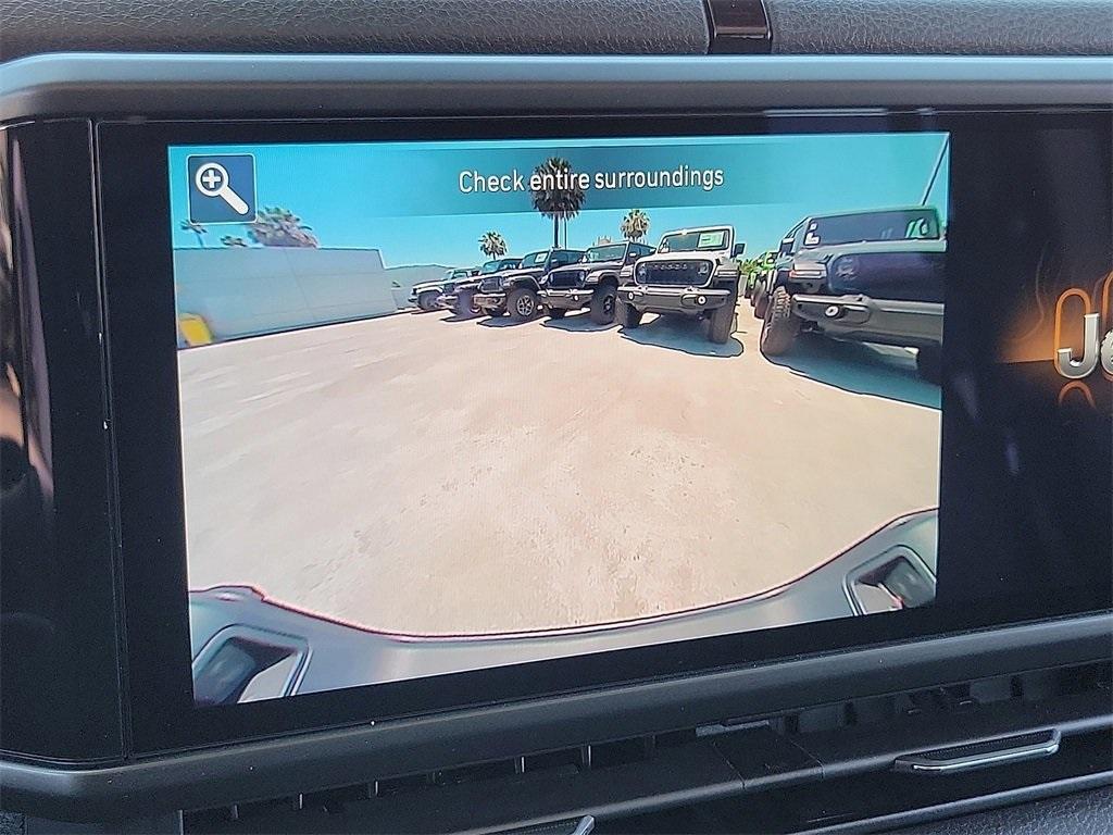 new 2025 Jeep Gladiator car, priced at $44,118