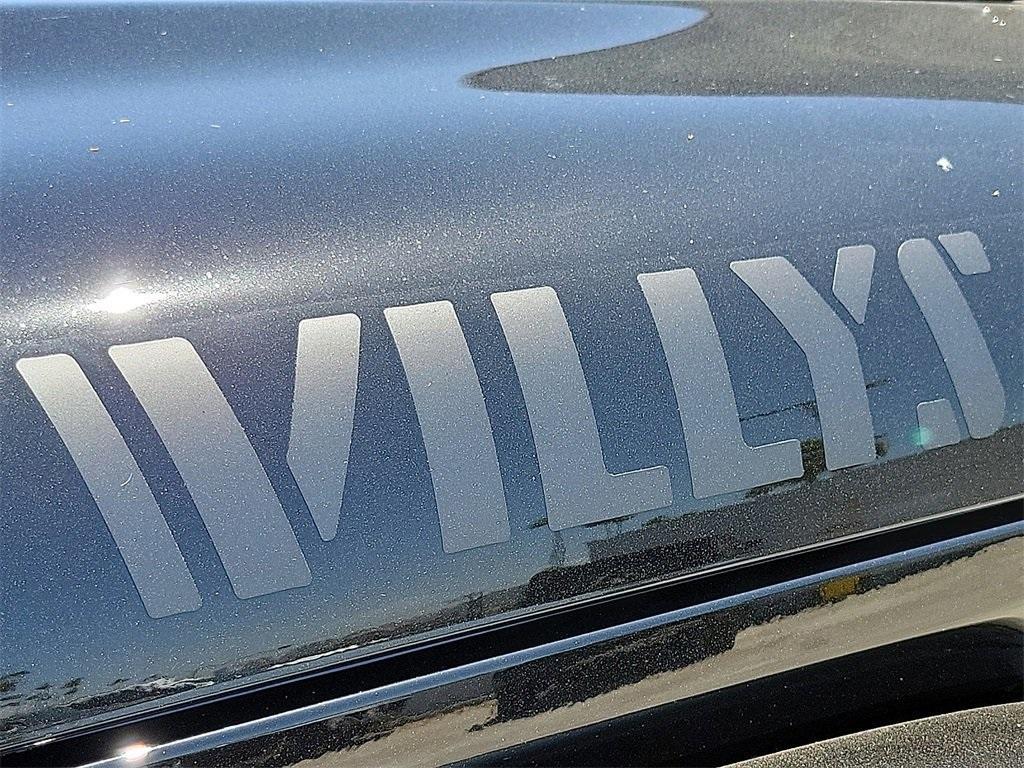 new 2025 Jeep Gladiator car, priced at $44,118