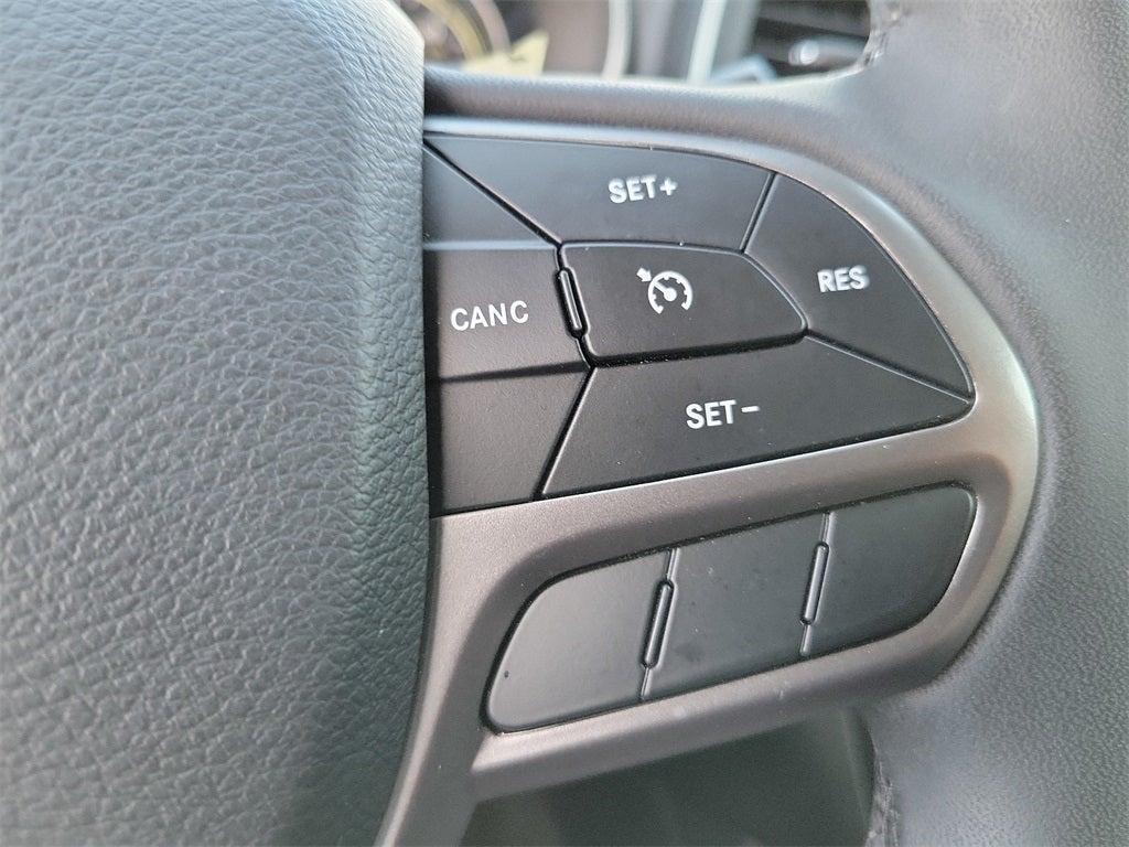 used 2022 Jeep Cherokee car, priced at $24,999