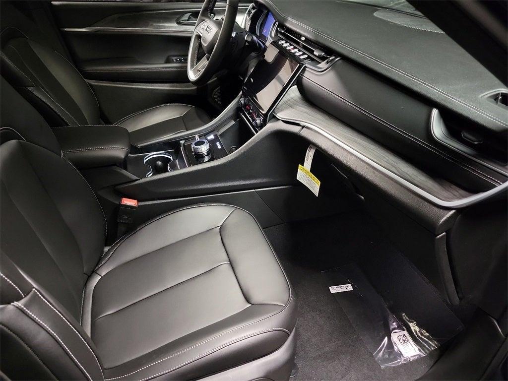 new 2024 Jeep Grand Cherokee car, priced at $42,520