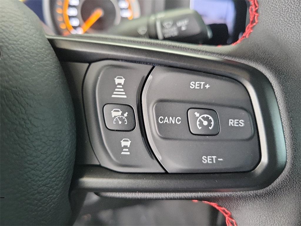 new 2025 Jeep Gladiator car, priced at $79,835