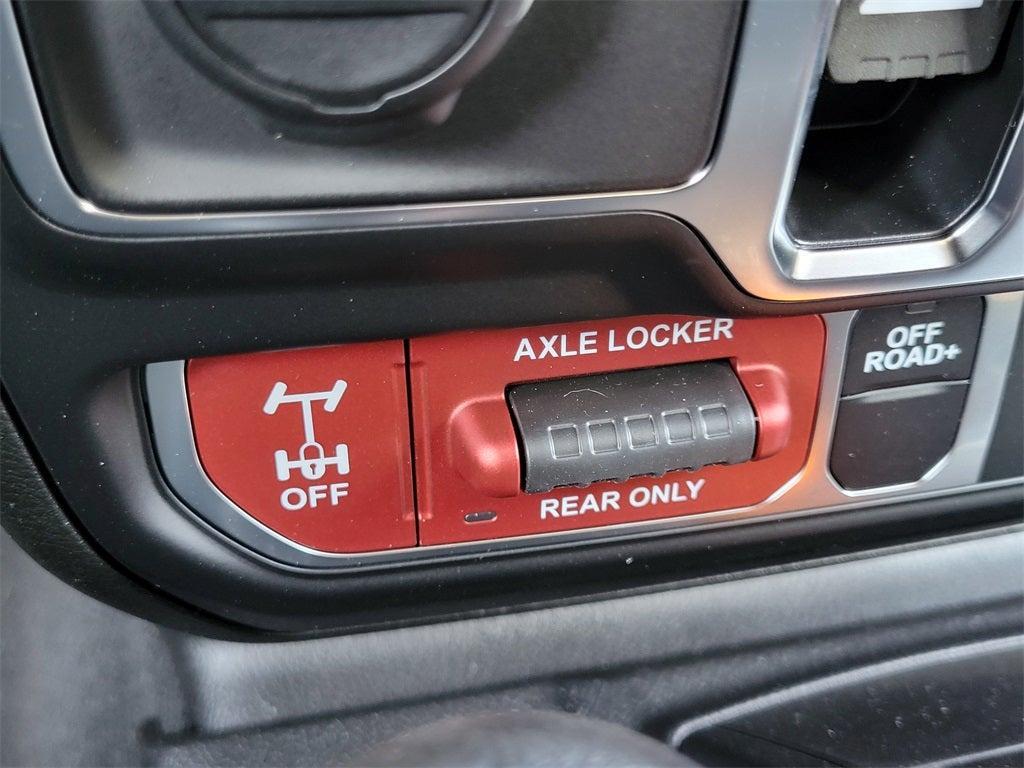 new 2025 Jeep Wrangler car, priced at $48,621