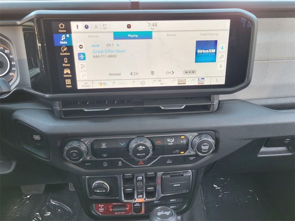 new 2025 Jeep Wrangler car, priced at $48,621