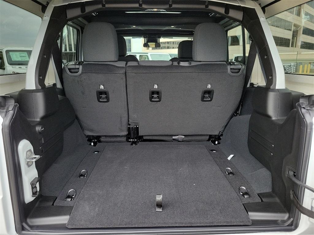 new 2025 Jeep Wrangler car, priced at $59,080