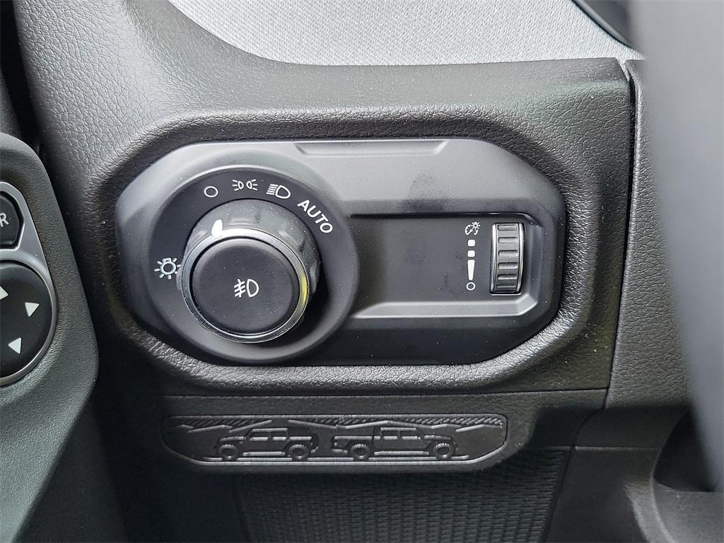new 2025 Jeep Wrangler car, priced at $52,336
