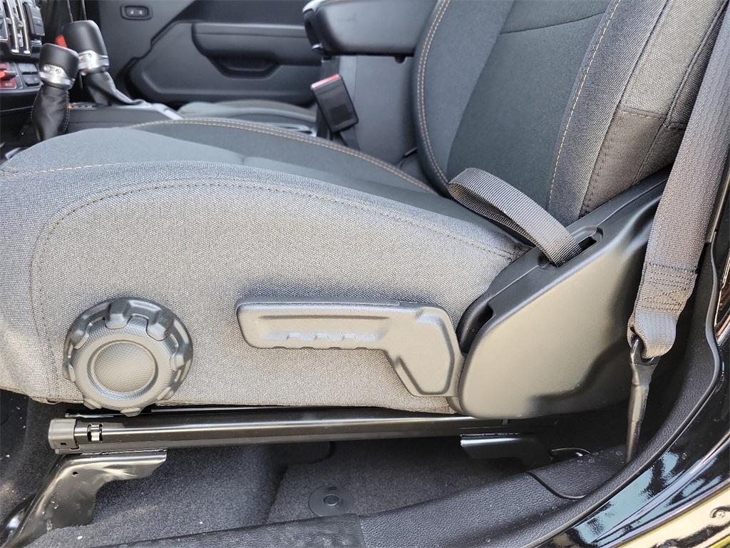 new 2025 Jeep Wrangler car, priced at $52,336
