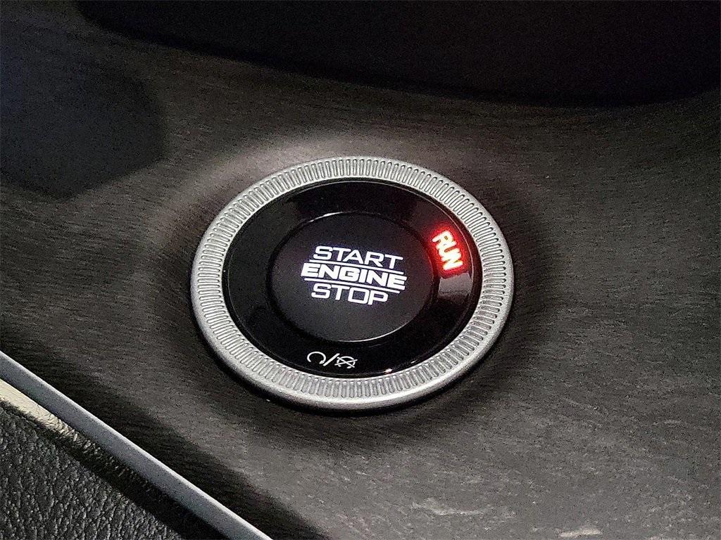 new 2025 Jeep Grand Cherokee L car, priced at $45,983