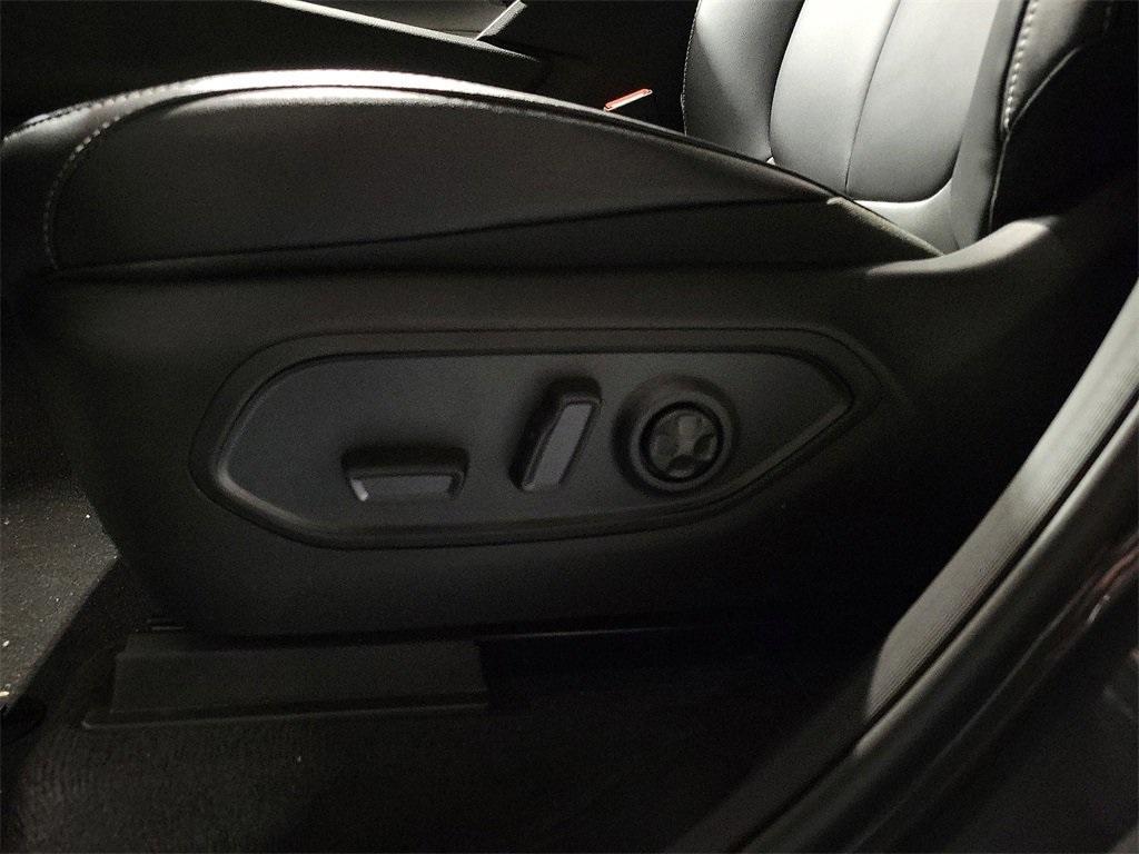 new 2025 Jeep Grand Cherokee L car, priced at $45,983