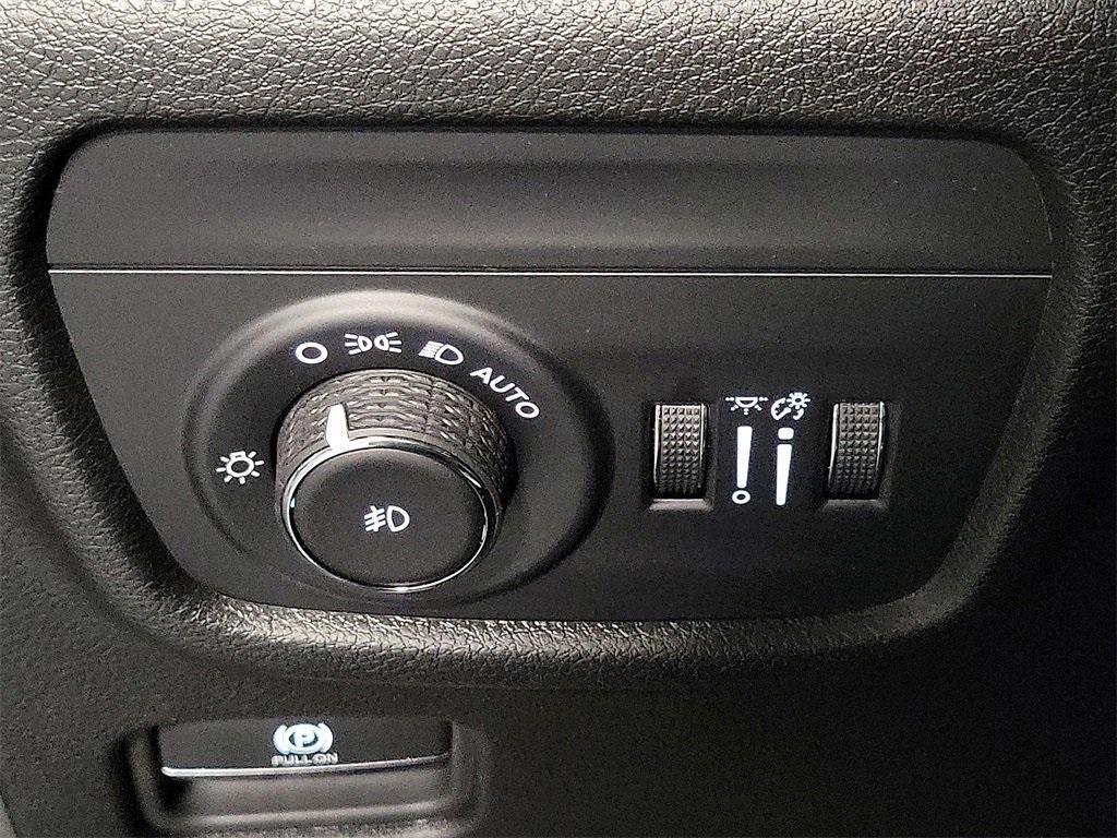 new 2025 Jeep Grand Cherokee L car, priced at $45,983