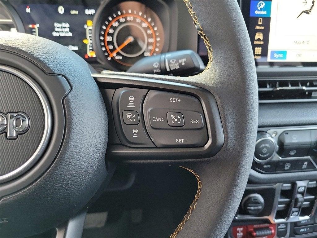 new 2025 Jeep Gladiator car, priced at $40,659