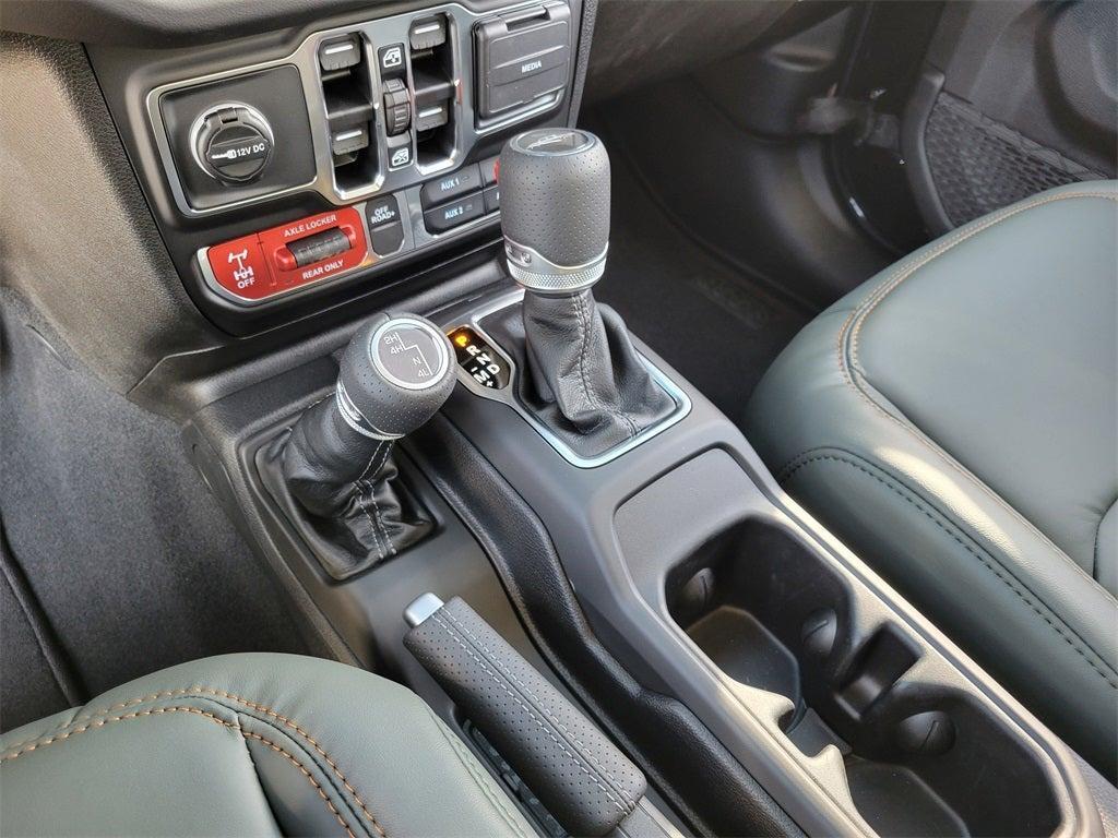 new 2025 Jeep Gladiator car, priced at $49,696